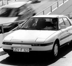 MAZDA 323 IV 
